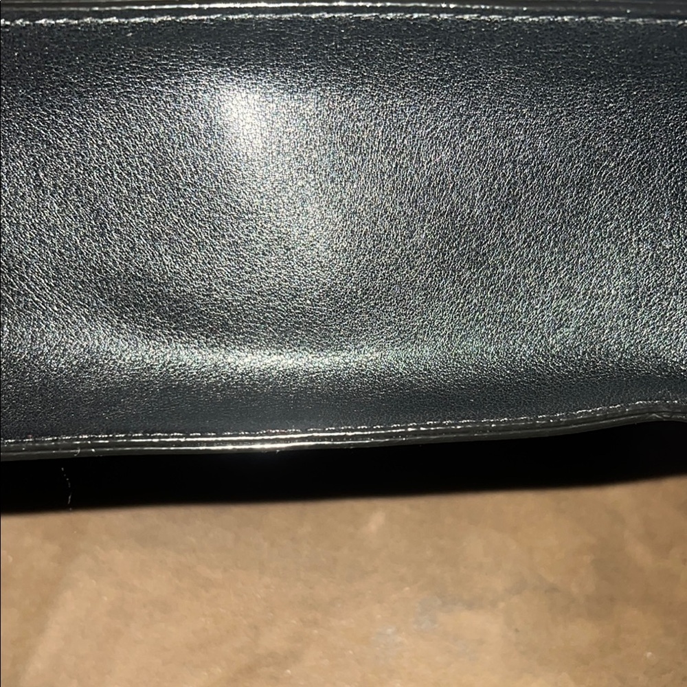 NWOT Victoria's Secret Black and Pink Cosmetic Bag - Picture 5 of 6